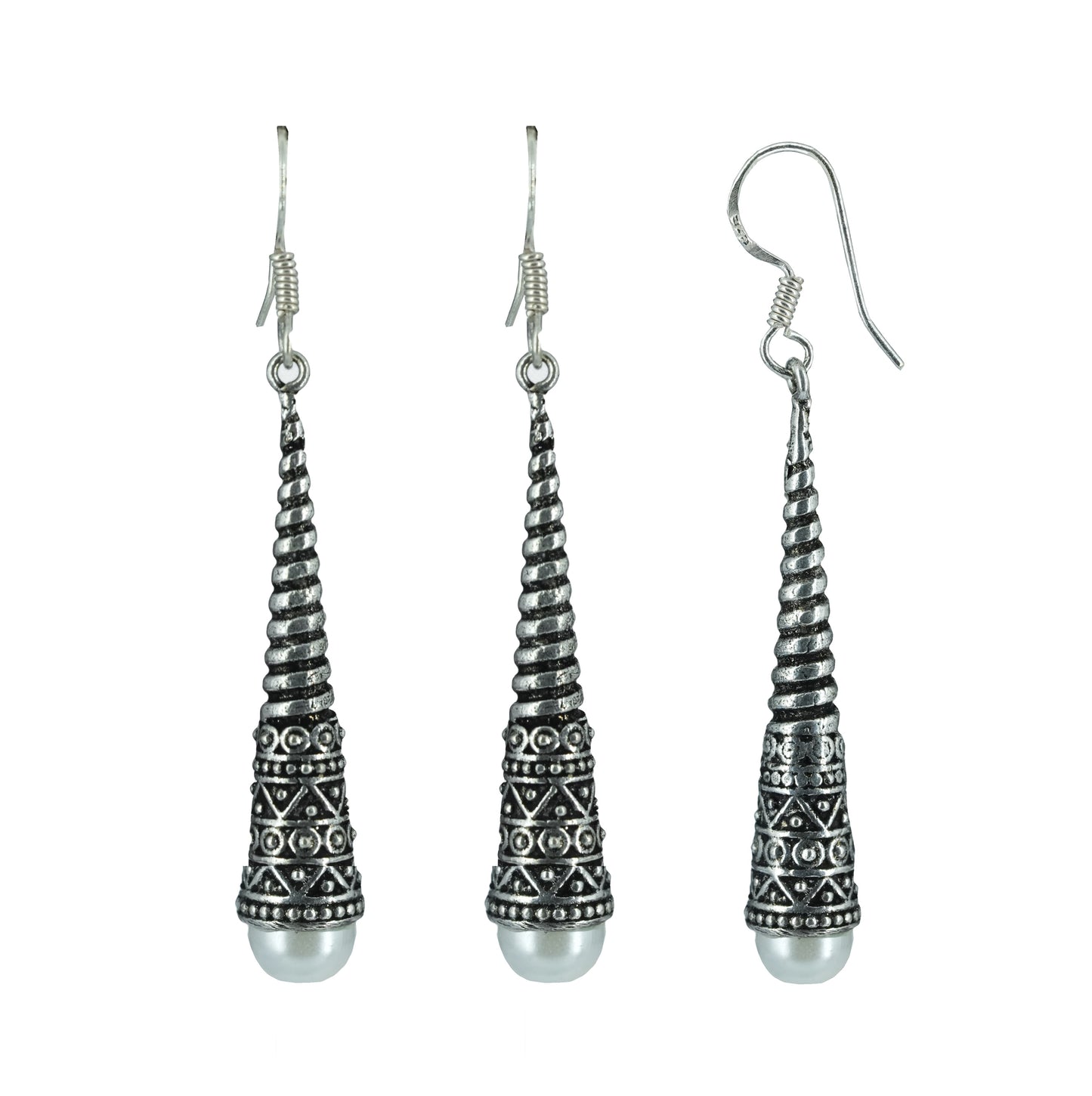 Oxidized Drop Earring With Stone