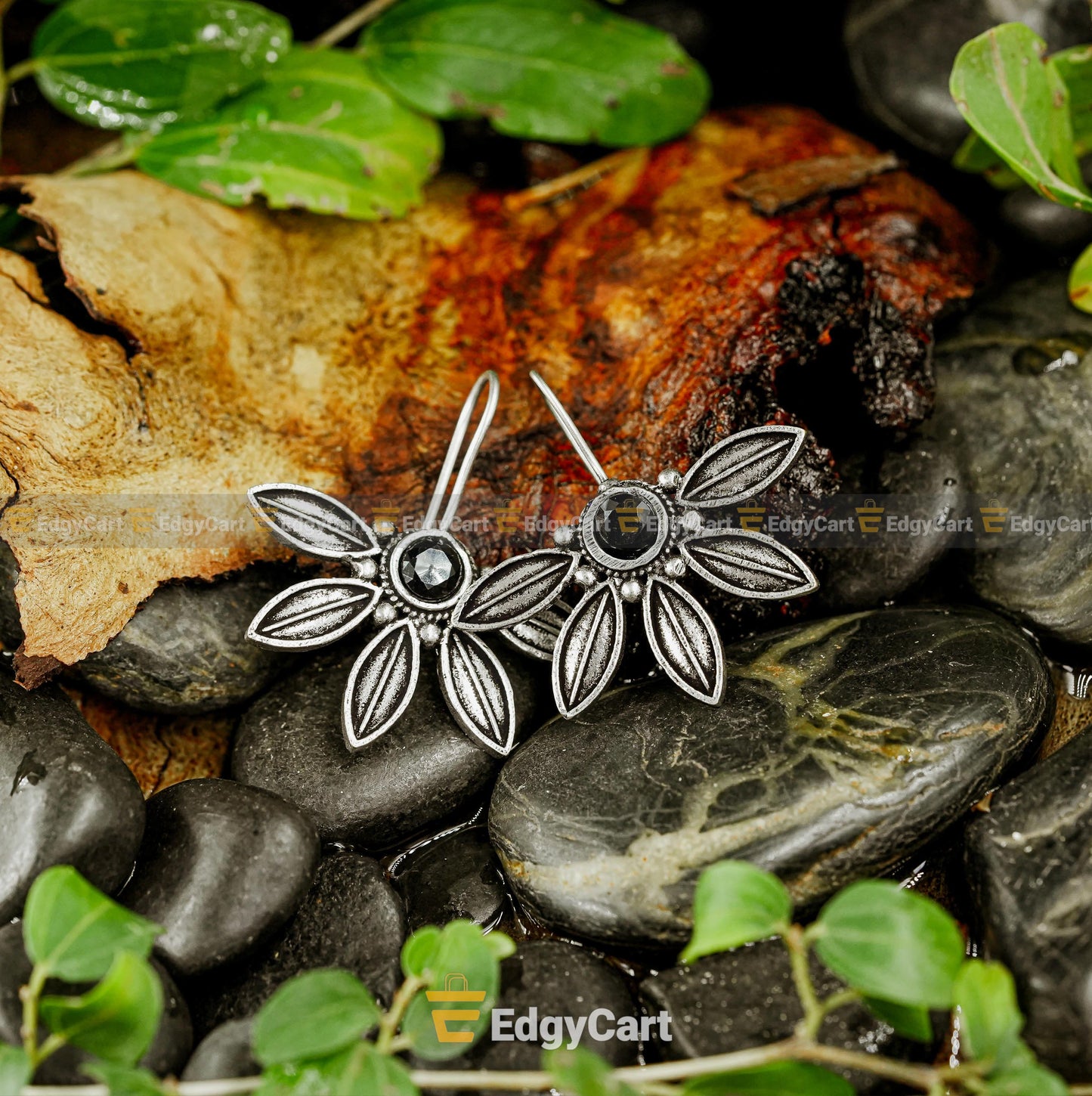 Oxidized﻿ Floral Leaf Drop Earring