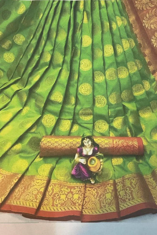 Light Green Jacquard Woven Fabric Kanjivaram Silk Saree