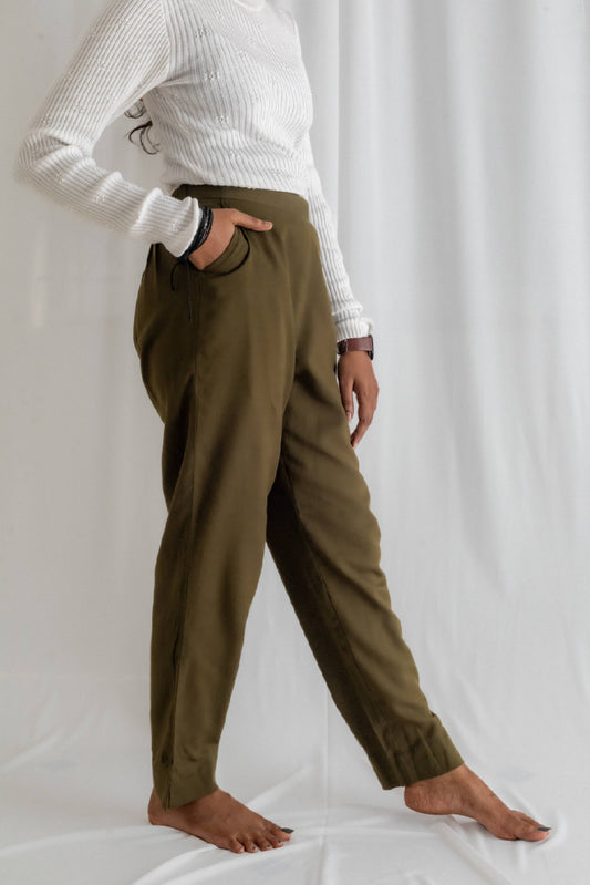 Solid Dark Green Cotton Pant For Women