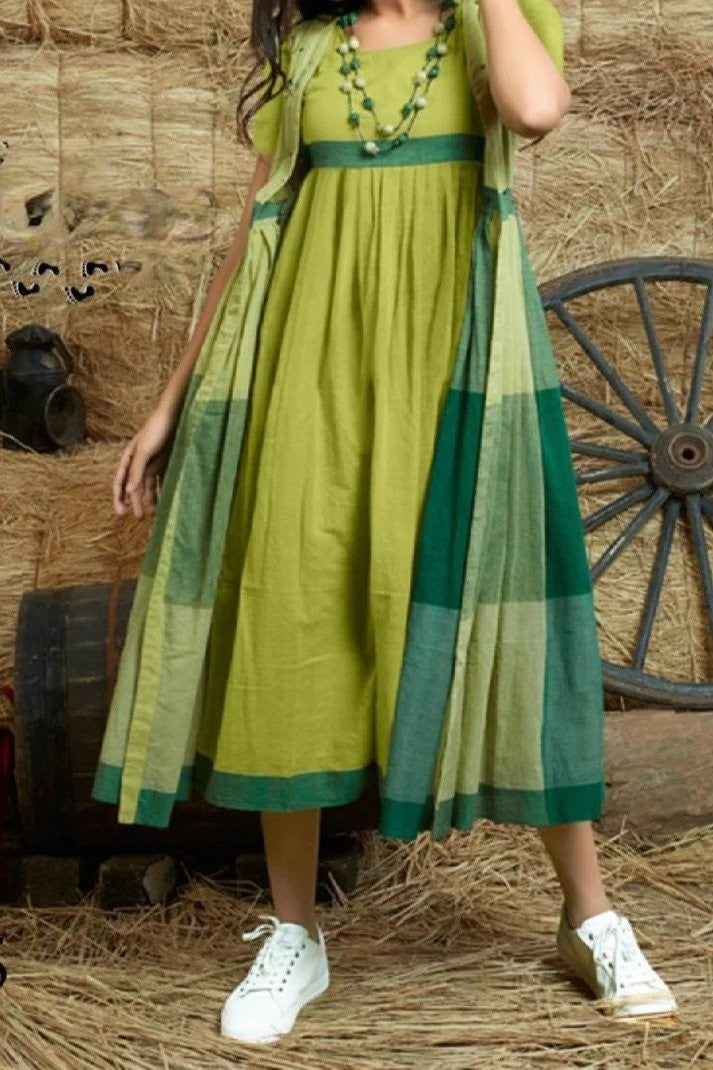 Western-style Cotton Dress for Women in the UAE